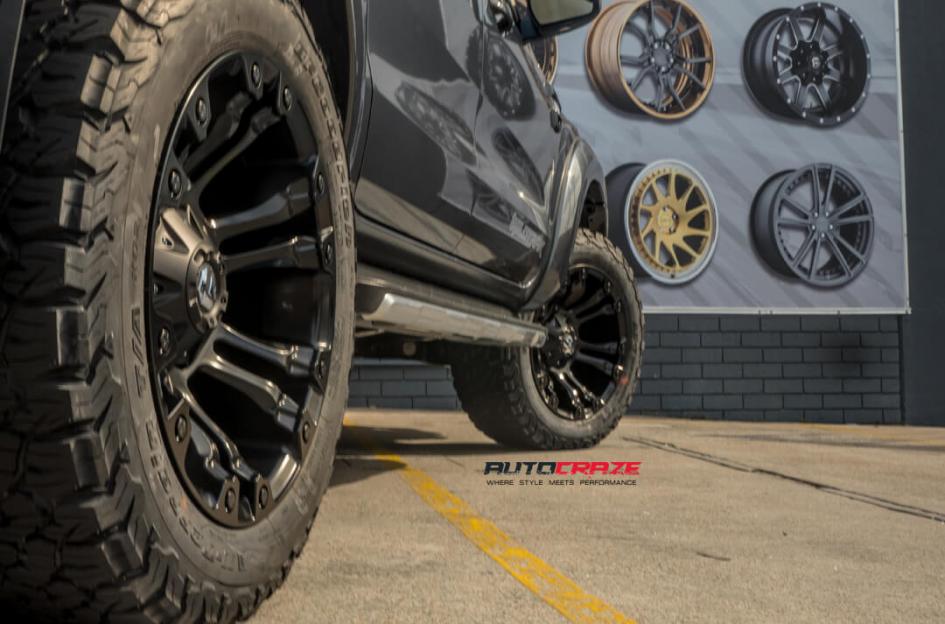 FORD-RANGER-VAPOR-MATTE-BLACK